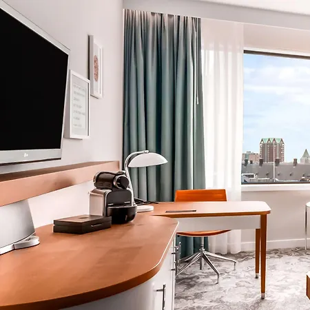 Hilton 5* Ρότερνταμ