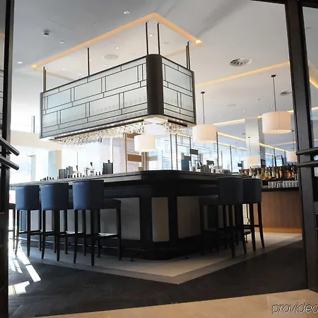 Hilton Ξενοδοχείο 5*